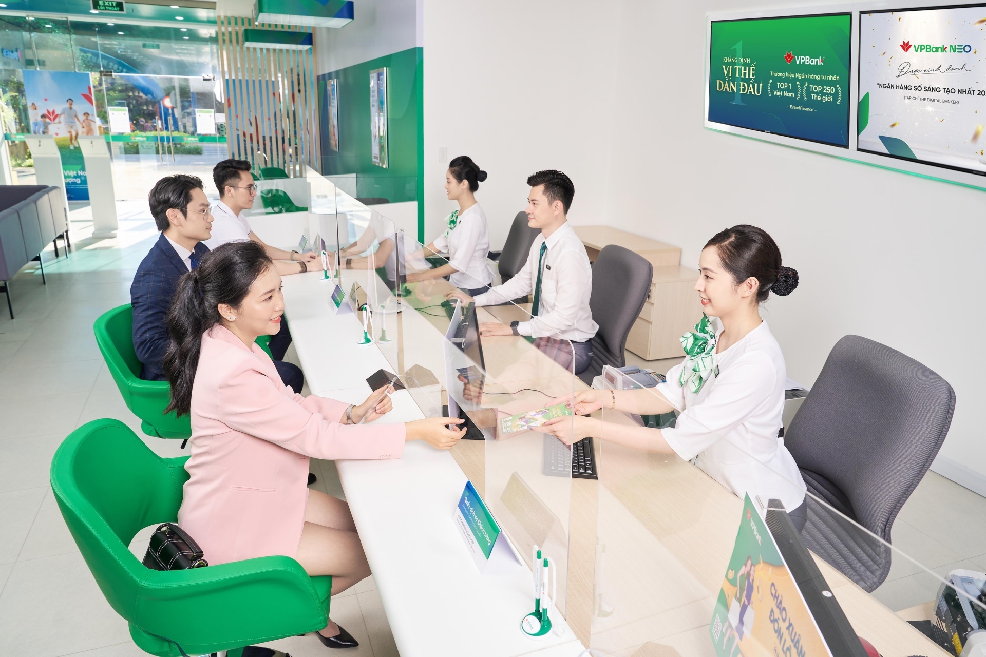 VPBank launches Enterprise Data and Analytics Division